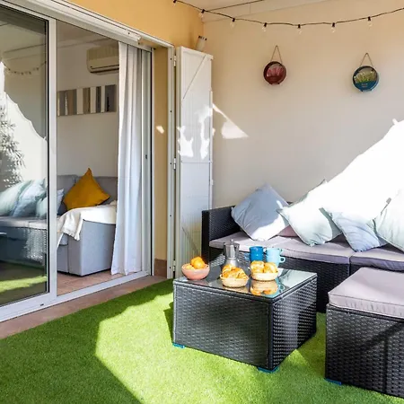 Villa Golden Coast Retreat By Fidalsa